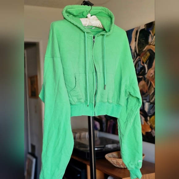SLA The Label Green Cropped Hoodie - Picture 2 of 7